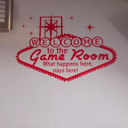 Game Room Epernay Luaran gambar