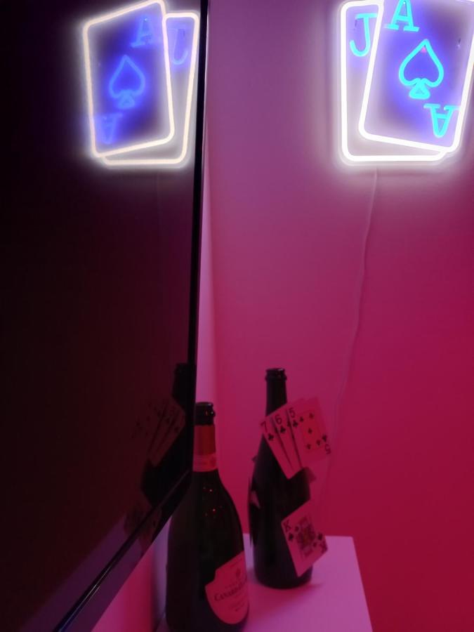 Game Room Epernay Luaran gambar