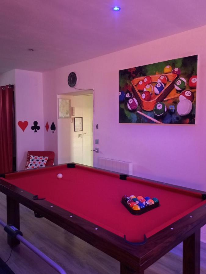 Game Room Epernay Luaran gambar