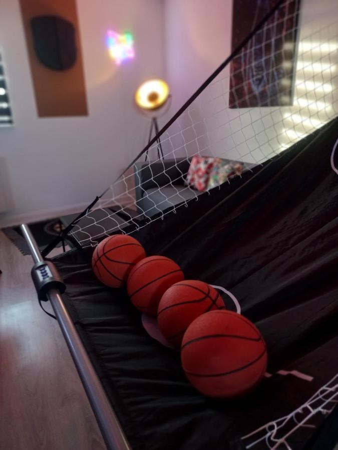 Game Room Epernay Luaran gambar