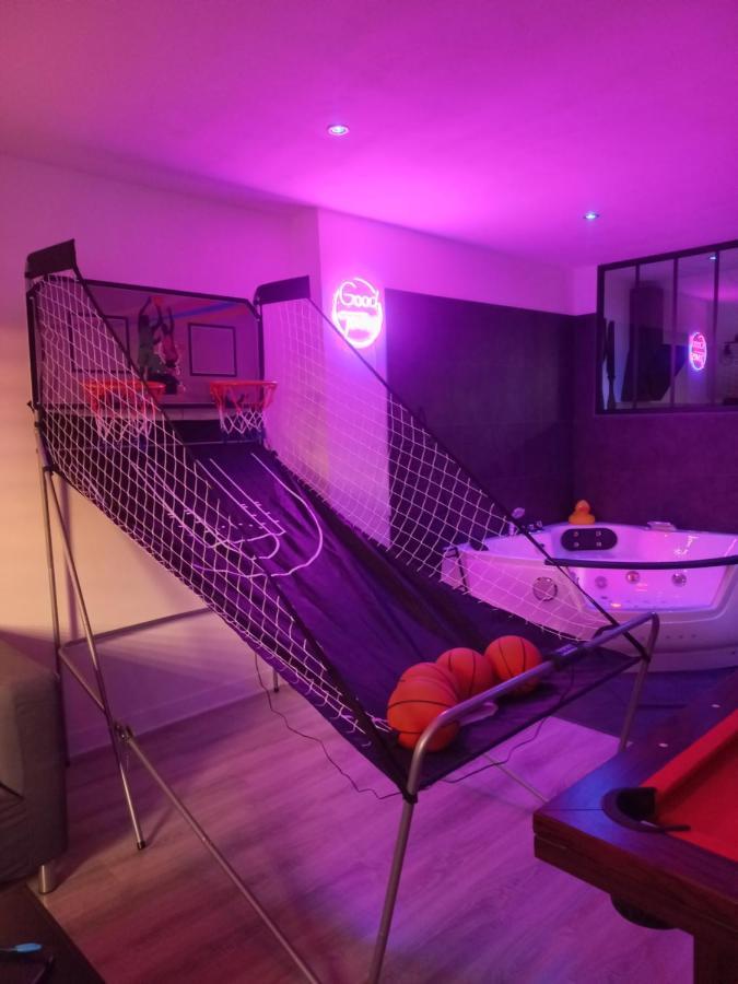 Game Room Epernay Luaran gambar